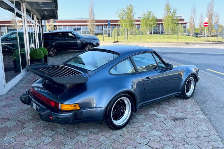 Porsche 911 Turbo 3.3