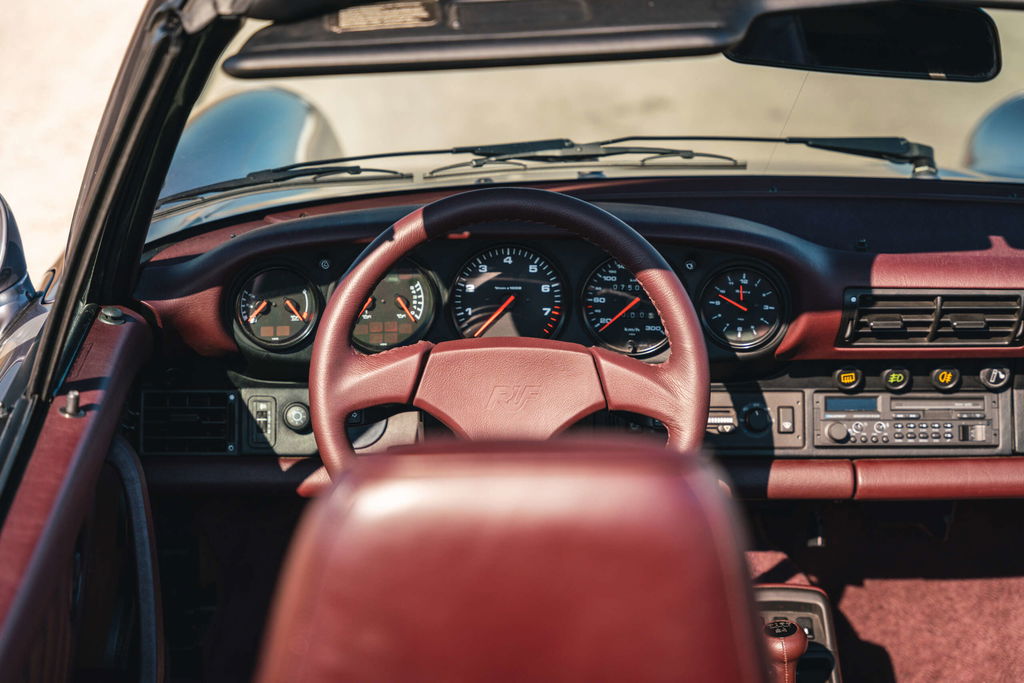 Porsche 964 Carrera 2