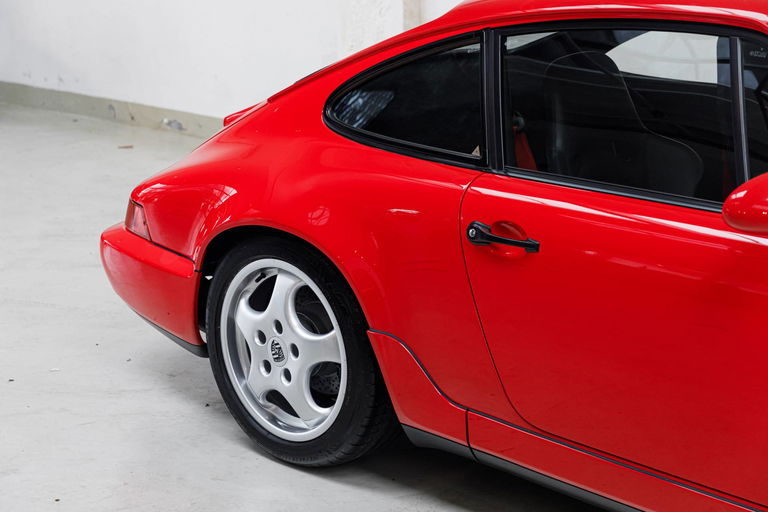 Porsche 964 Carrera RS