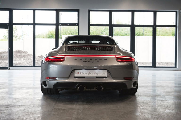 Porsche 991.2 Targa 4