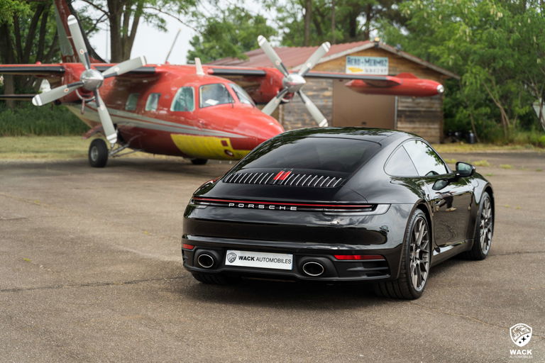 Porsche 992 Carrera 4S