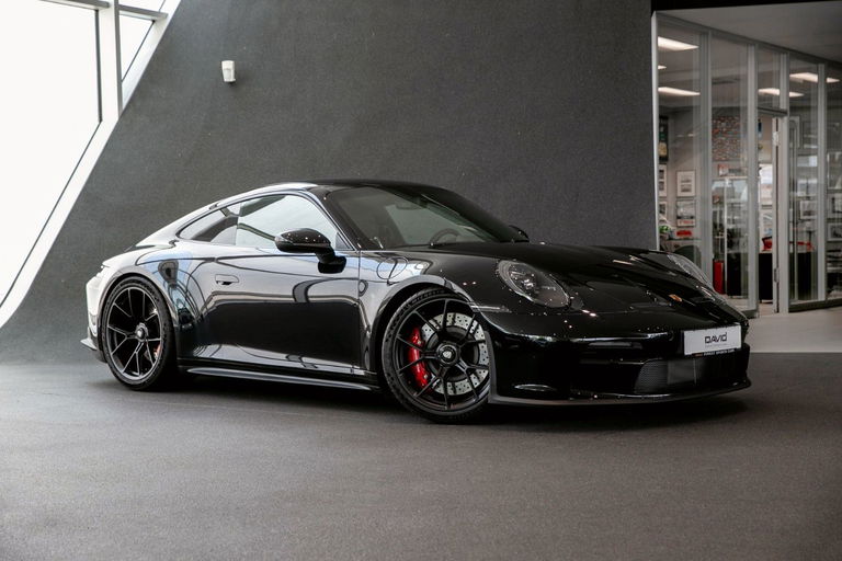 Porsche 992 GT3 Touring