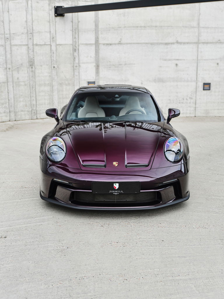 Porsche 992 GT3 Touring
