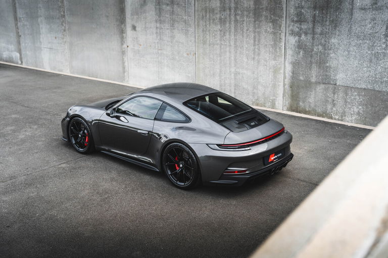 Porsche 992 GT3 Touring
