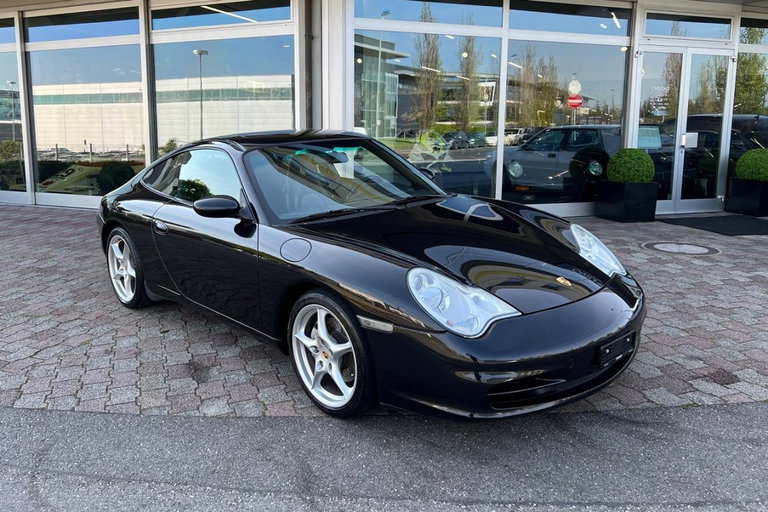 Porsche 996.2 Carrera 4