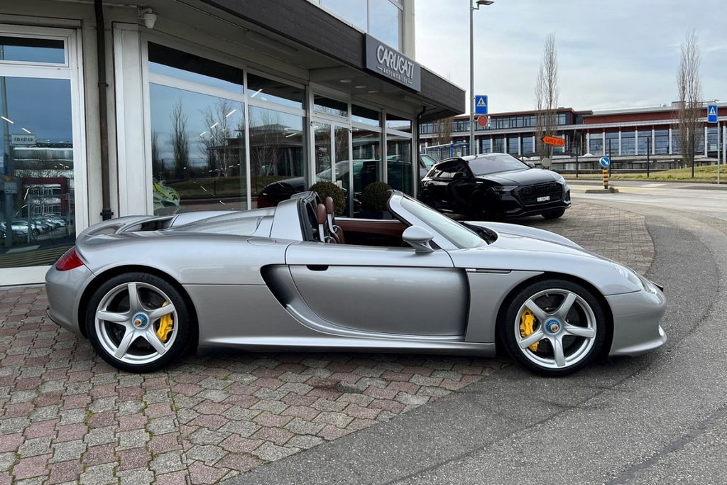 Porsche Carrera GT