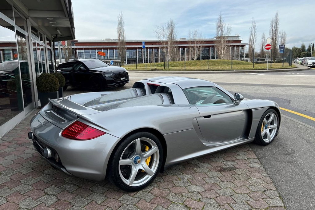 Porsche Carrera GT