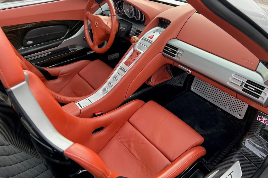 Porsche Carrera GT