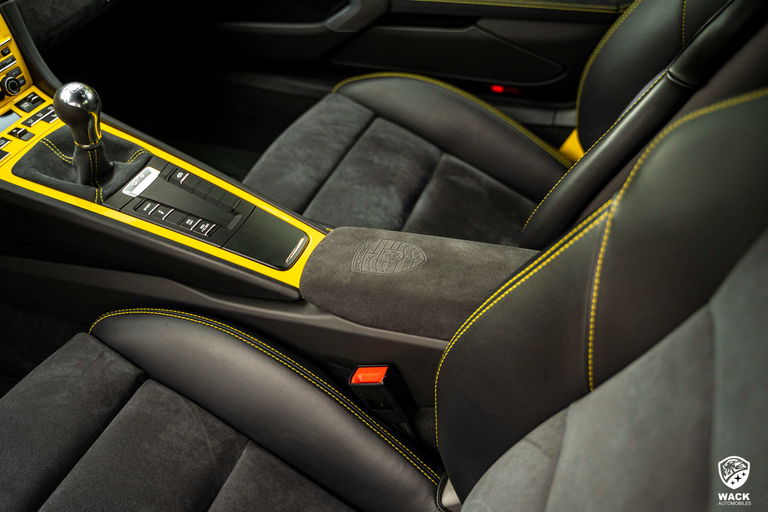 Porsche 981 Cayman GT4