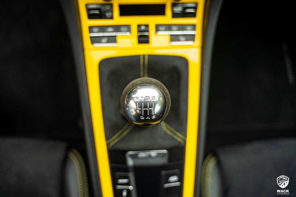 Porsche 981 Cayman GT4