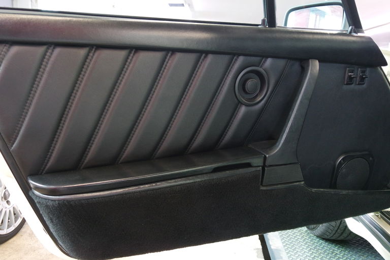 Porsche 911 Carrera 3.2 WTL