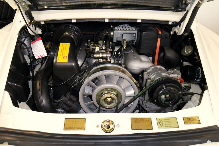 Porsche 911 Carrera 3.2 WTL