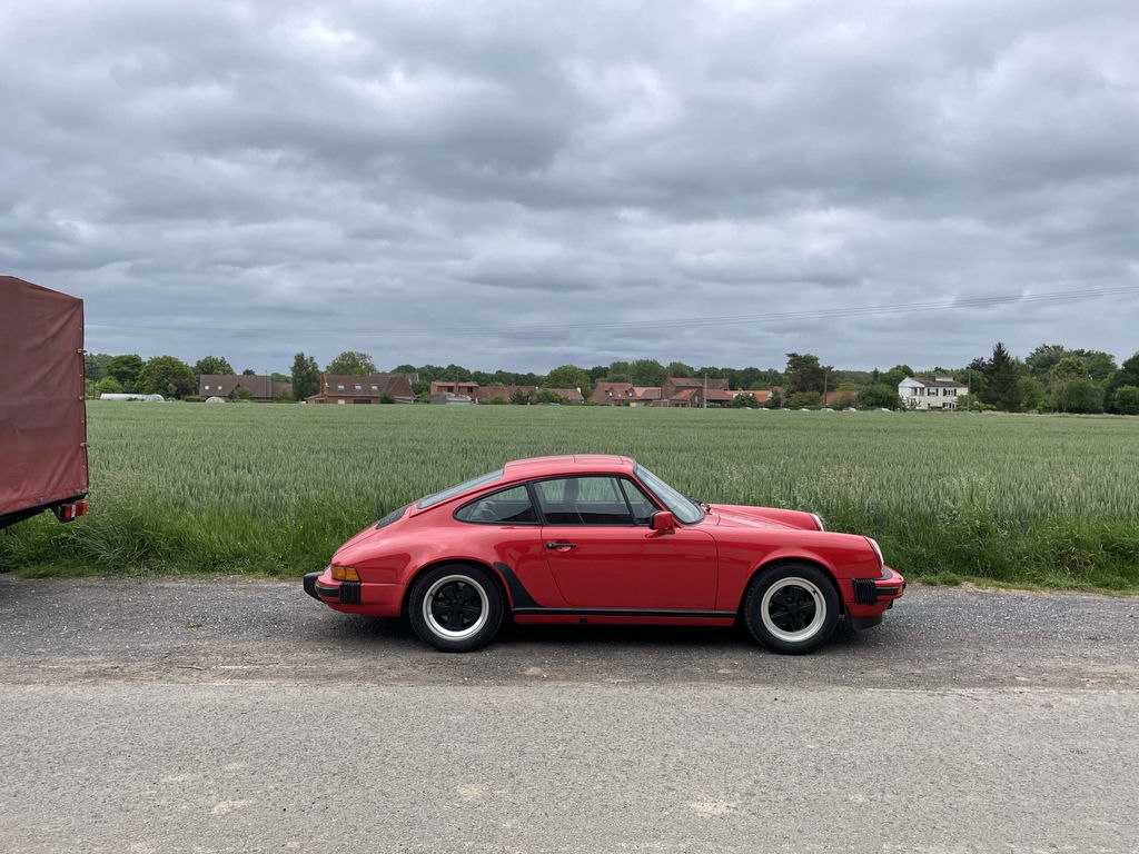 Porsche 911 Carrera 3.2