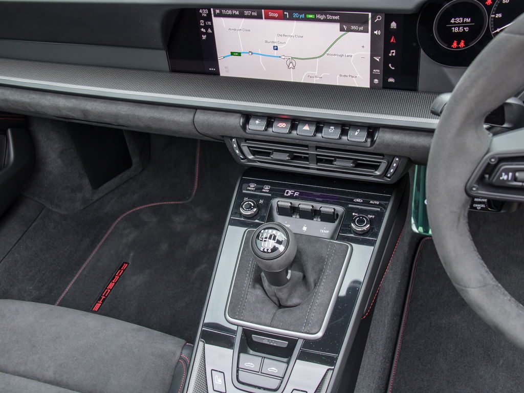 Porsche 992 Targa 4 GTS