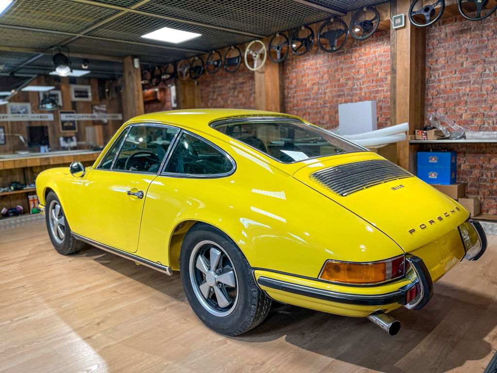 Porsche 911 S (F-Modell)