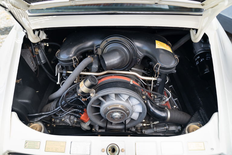 Porsche 911 S (F-Modell)