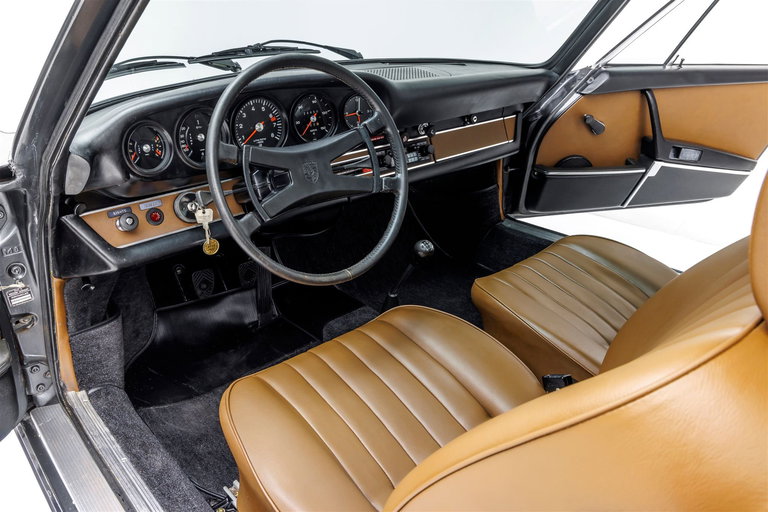 Porsche 911 T (US)