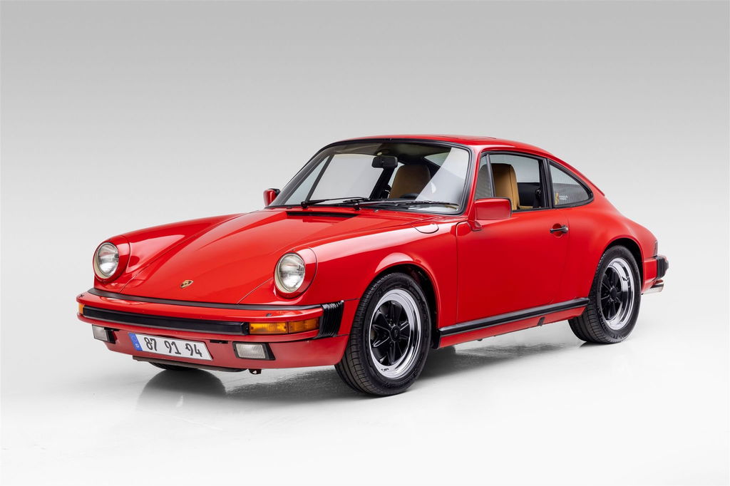 Porsche 911 Carrera 3.2 (US)
