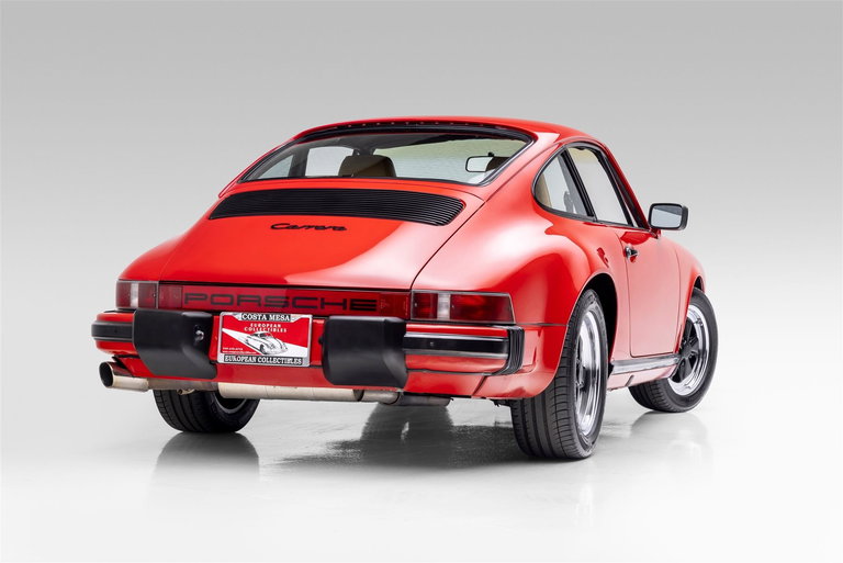 Porsche 911 Carrera 3.2 (US)
