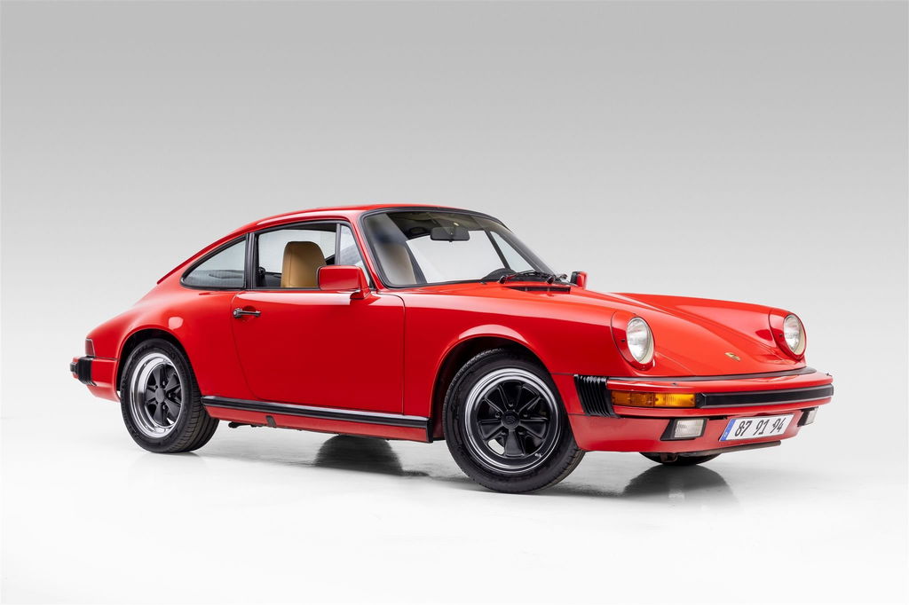 Porsche 911 Carrera 3.2 (US)