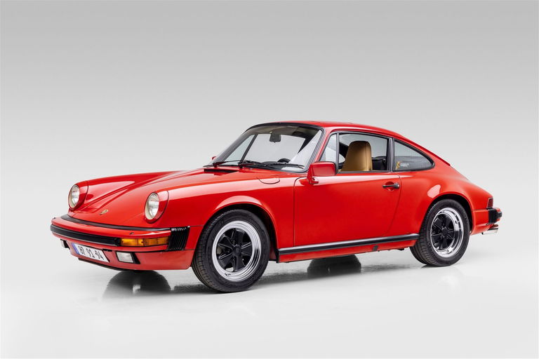 Porsche 911 Carrera 3.2 