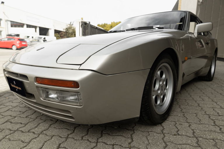Porsche 944 Turbo Coupé