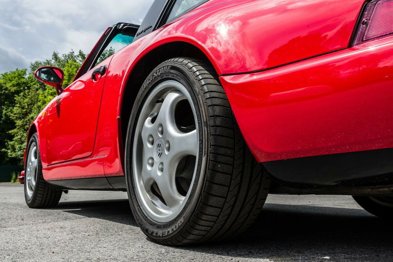 Porsche 964 Carrera 2