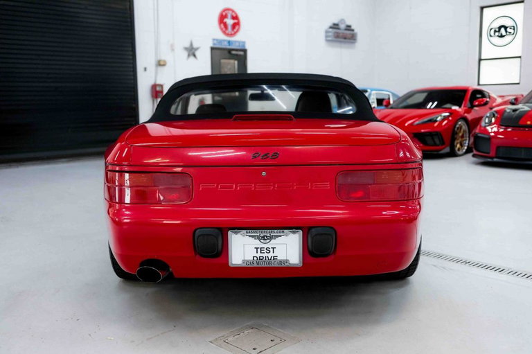 Porsche 968