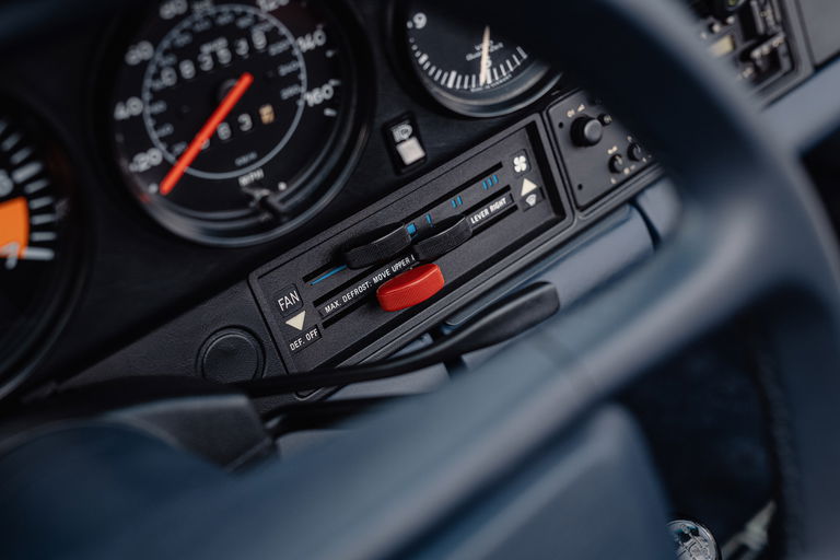 Porsche 911 Carrera 3.2 WTL