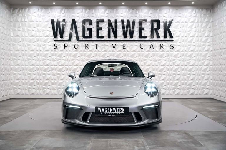 Porsche 991 GT3 Touring