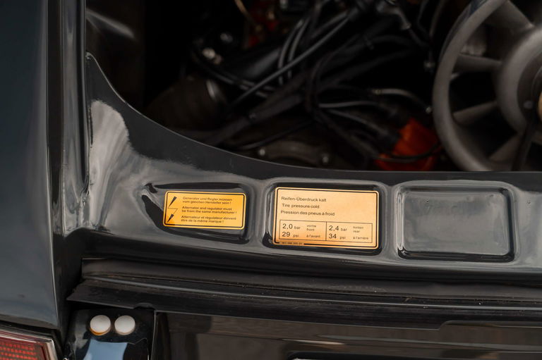 Porsche 911 S (F-Modell)