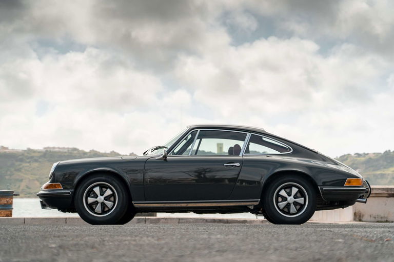 Porsche 911 S (F-Modell)