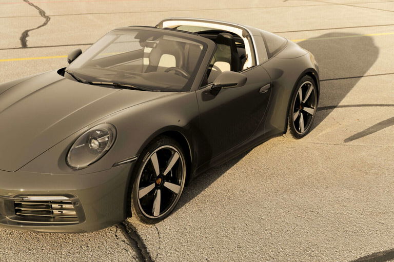 Porsche 992 Heritage Design Edition