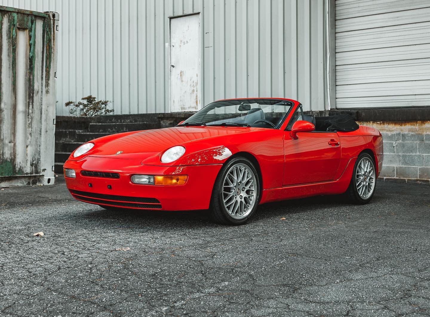 Porsche 968