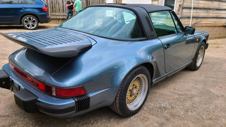 Porsche 911 Carrera 3.2