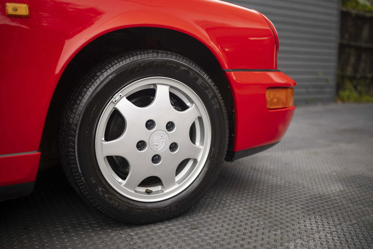 Porsche 964 Carrera 2