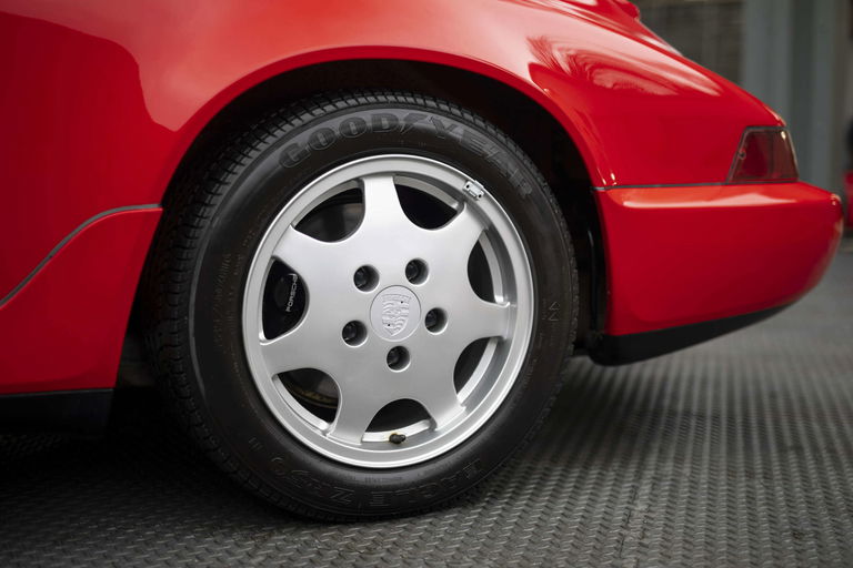 Porsche 964 Carrera 2