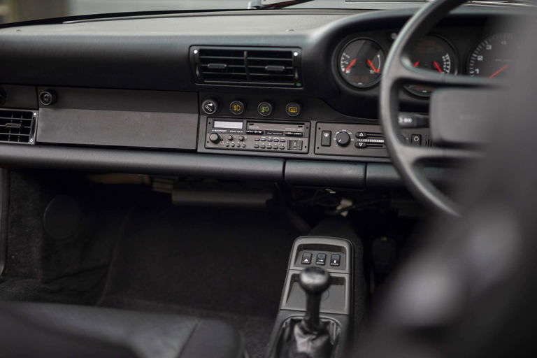 Porsche 964 Carrera 2