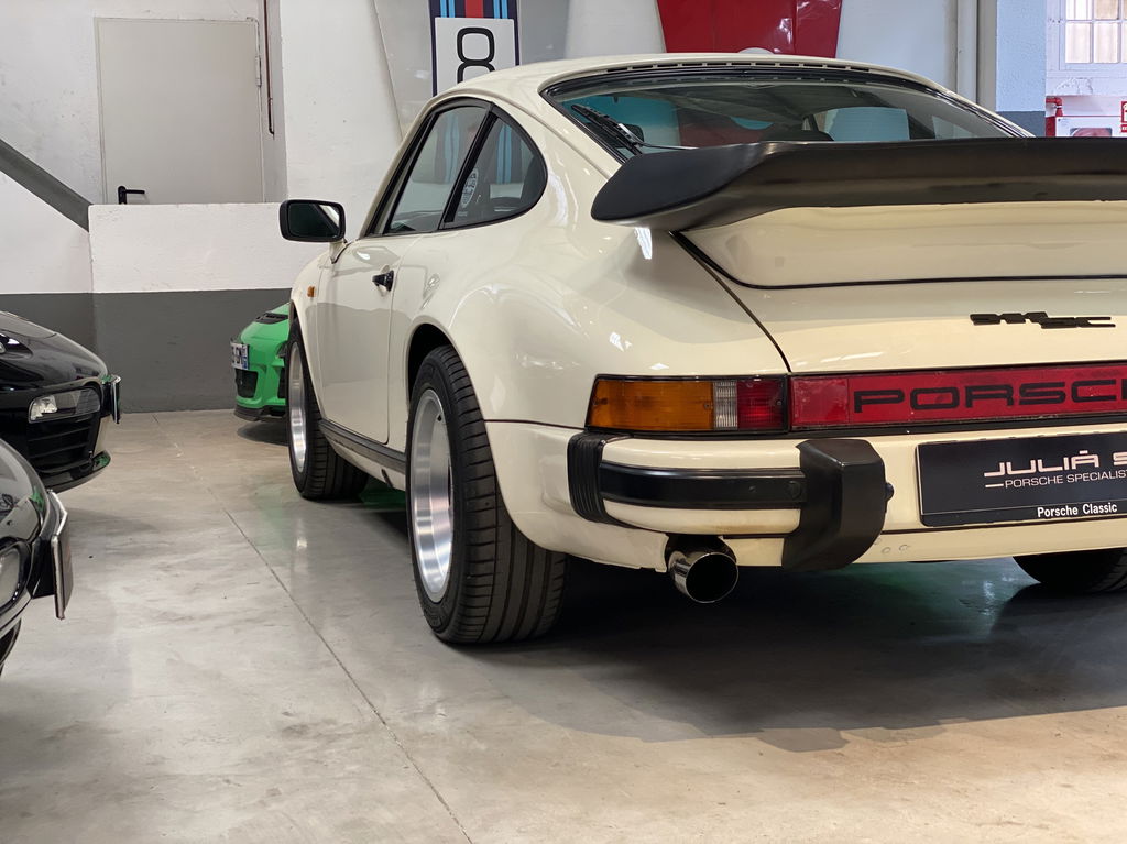 Porsche 911 SC