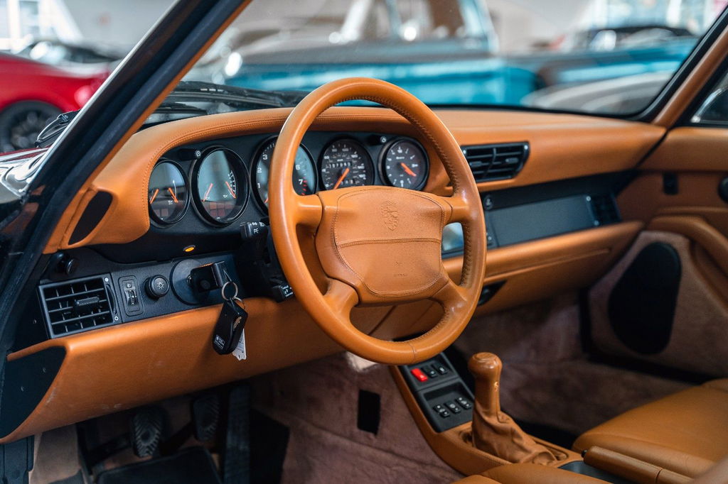Porsche 993 Carrera 4S