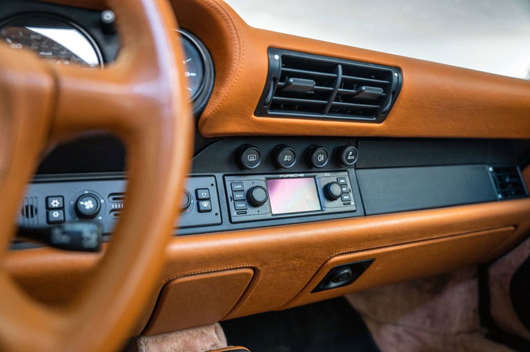 Porsche 993 Carrera 4S