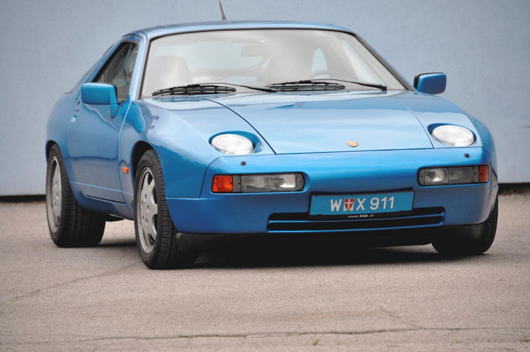 Porsche 928 GT
