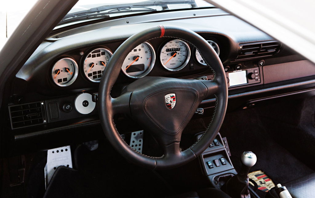 Porsche 993 Carrera 4S