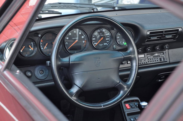 Porsche 993 Carrera 4