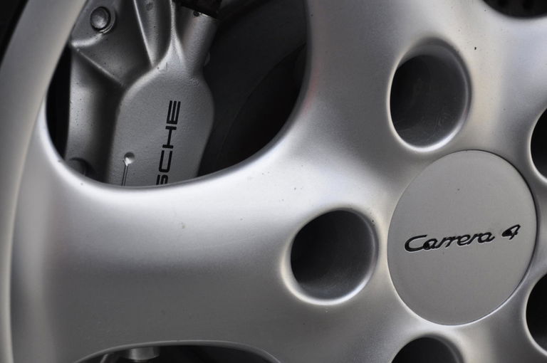 Porsche 993 Carrera 4