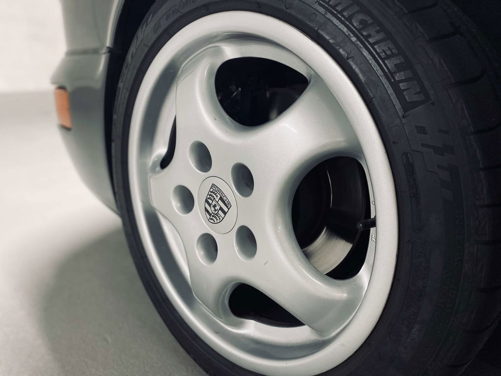 Porsche 964 Carrera 2