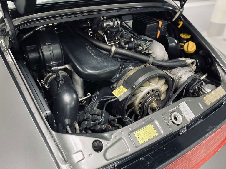 Porsche 964 Carrera 2