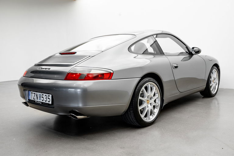 Porsche 996 Carrera
