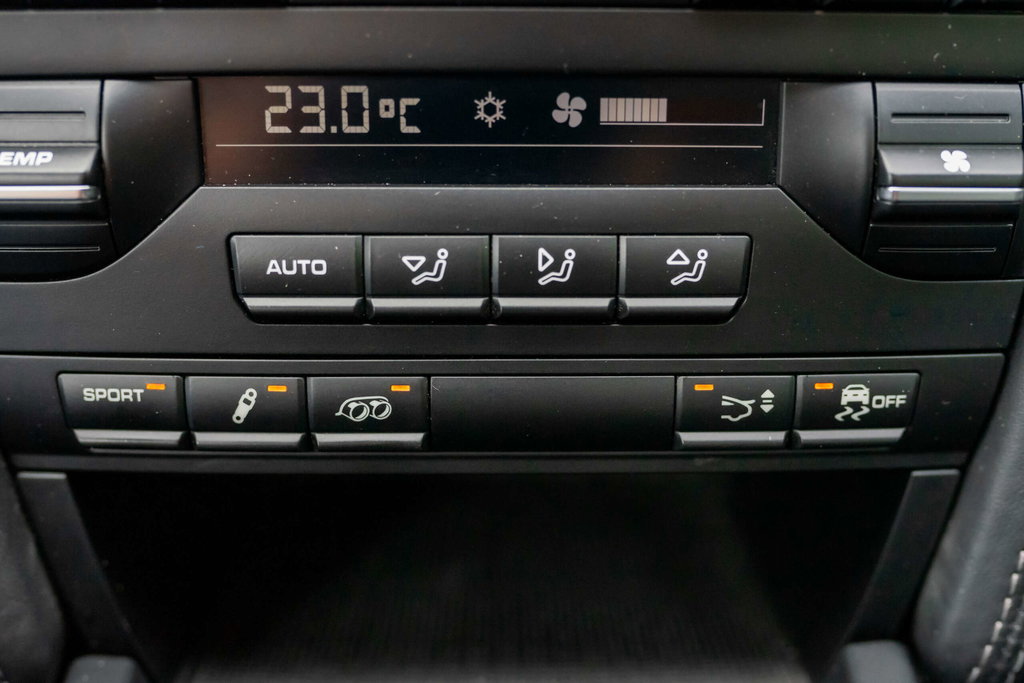 Porsche 997.2 Carrera GTS