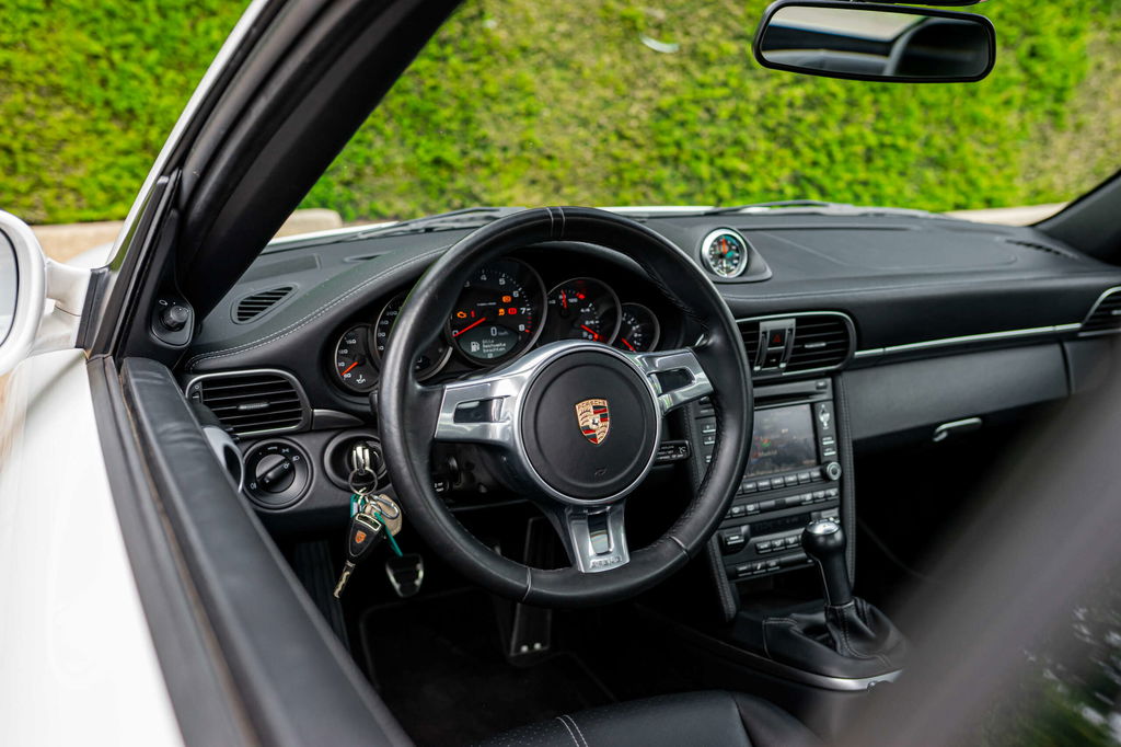 Porsche 997.2 Carrera GTS